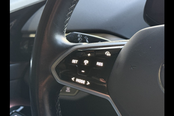Volkswagen ID.4 Pro 77 kWh | Apple Carplay | Stoelverwarming | ACC