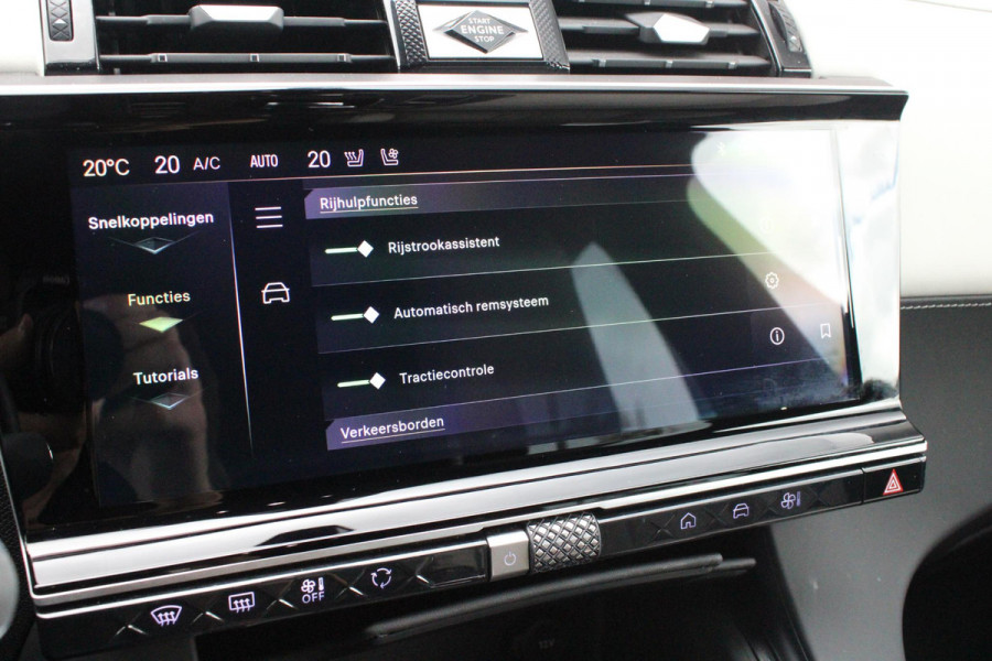 DS 7 E-Tense 300PK 4x4 ESPRIT DE VOYAGE | PANORAMISCH SCHUIF/KANTEL DAK | VOORRUITRAND/STUUR VERWARMING | VOLLEDIG LEDEREN BEKLEDING | LICHTMETALEN VELGEN 19" | ELEKTRISCH BEDIENBARE ACHTERKLEP | NIGHT VISION | DODEHOEK DETECTIE | ELEKTRISCH BEDIENBARE VOORSTOELEN MET MASSAGE FUNCTIE | ADAPTIVE CRUISE CONTROL | 360° CAMERA | KEYLESS ENTRY/START | FULL OPTION! | STOEL VENTILATIE | FOCAL ELECTRA | SFEER VERLICHTING | DRAADLOZE APPLE CARPLAY/ANDROID AUTO | NAVIGATIE | PARKEERSENSOREN VOOR EN ACHTER |