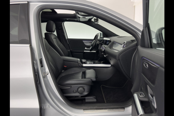 Mercedes-Benz EQA 250 Business Solution Luxury 67 kWh [ 3-Fase ] (SOH-94%) (INCL-BTW) *PANO | LEATHER | WIDESCREEN-COCKPIT | FULL-LED | BLINDSPOT | AMBIENT-LIGHT | CAMERA | NAVI-FULLMAP | DAB+ | COMFORT-SEATS | ECC | SHIFTPADDLES | CRUISE | HEATED-SEATS | ...