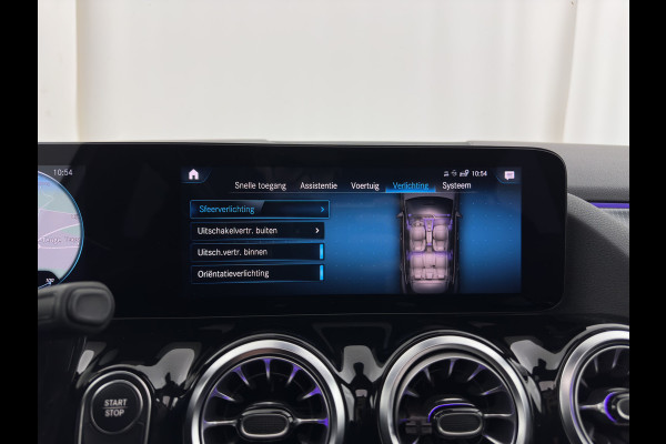 Mercedes-Benz EQA 250 Business Solution Luxury 67 kWh [ 3-Fase ] (SOH-94%) (INCL-BTW) *PANO | LEATHER | WIDESCREEN-COCKPIT | FULL-LED | BLINDSPOT | AMBIENT-LIGHT | CAMERA | NAVI-FULLMAP | DAB+ | COMFORT-SEATS | ECC | SHIFTPADDLES | CRUISE | HEATED-SEATS | ...