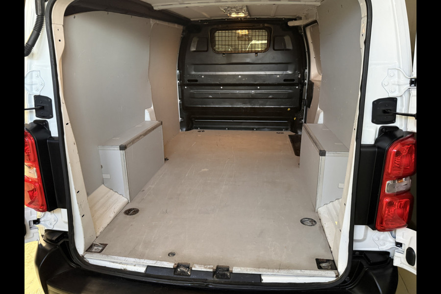 Opel Vivaro 2.0 CDTI 123PK L3H1 Innovation | Apple Carplay/Android Auto | Stoelverwarming | Cruise | PDC V+A | Dodehoeksensor | Airco