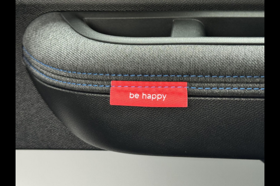 Citroën C3 1.2 Turbo 100pk Trekhaak Adaptieve cruise Airco Apple / Android DAB 4 Seizoenen banden