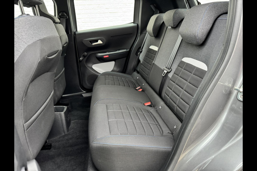 Citroën C3 1.2 Turbo 100pk Trekhaak Adaptieve cruise Airco Apple / Android DAB 4 Seizoenen banden