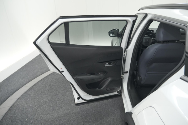Peugeot 2008 PureTech 130 Allure | Camera | Adaptieve Cruise Control | Stoelverwarming