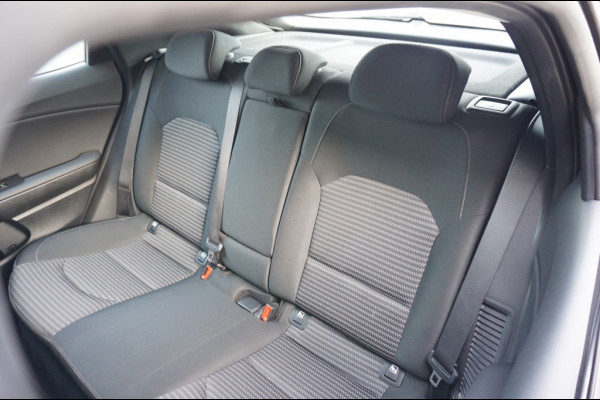 Kia Xceed 1.6 GDi Plug in Hybrid DynamicLine WINTERPACK | NAVI