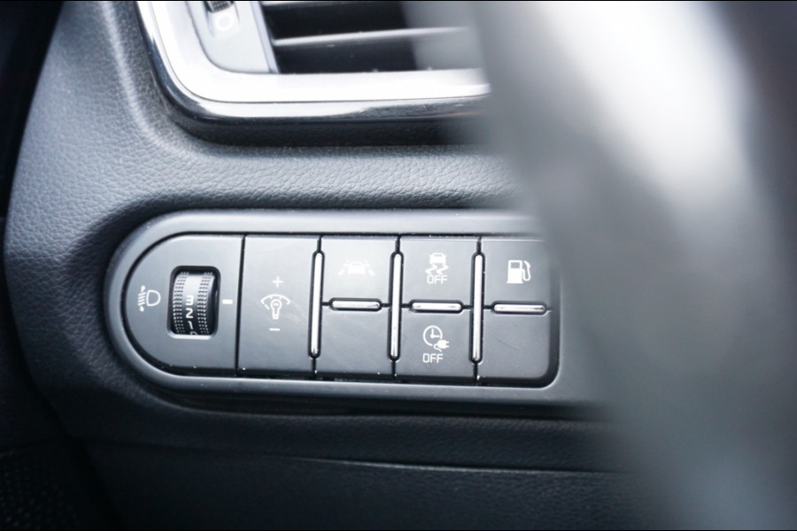 Kia Xceed 1.6 GDi Plug in Hybrid DynamicLine WINTERPACK | NAVI