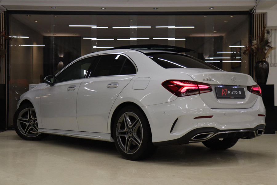 Mercedes-Benz A-Klasse 200 AMG NAP/PANO/KEYLESS/SFEER/MEMORY/VOL