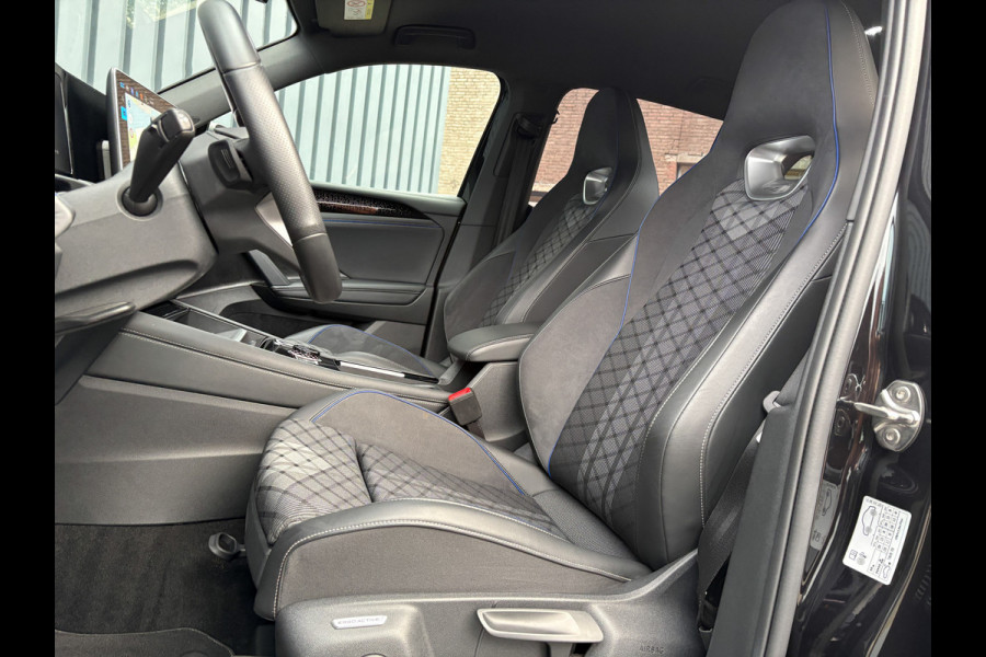 Volkswagen Tiguan 1.5 eTSI R-Line Edition | 360 Camera | 20'' | Black Style | Side Assist | Prijs Rijklaar!!