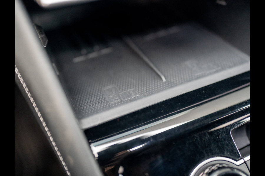 Volkswagen Tiguan 1.5 eTSI R-Line Edition | 360 Camera | 20'' | Black Style | Side Assist | Prijs Rijklaar!!