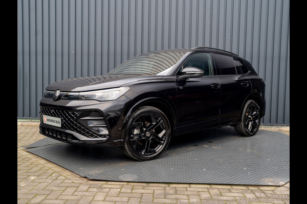 Volkswagen Tiguan 1.5 eTSI R-Line Edition | 360 Camera | 20'' | Black Style | Side Assist | Prijs Rijklaar!!