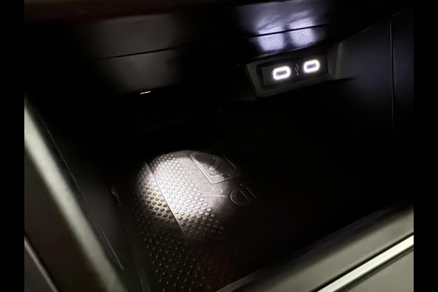 Volkswagen Polo 1.0 TSI 3x R-Line Pano Virtual CarPlay Camera Trekh. NAP