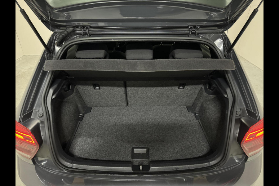 Volkswagen Polo 1.0 TSI 3x R-Line Pano Virtual CarPlay Camera Trekh. NAP