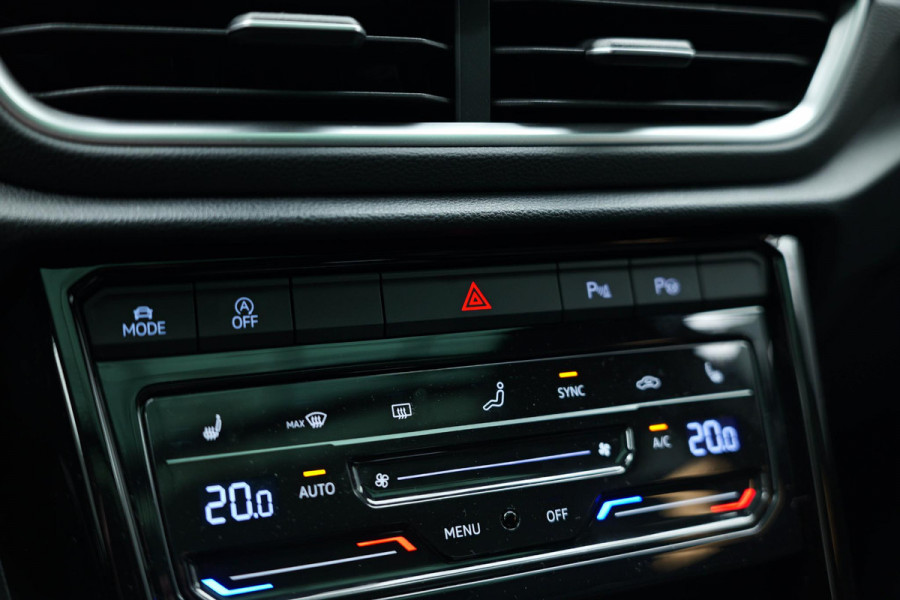 Volkswagen T-Roc 1.5 TSI R-Line Pano|Camera|Carplay|