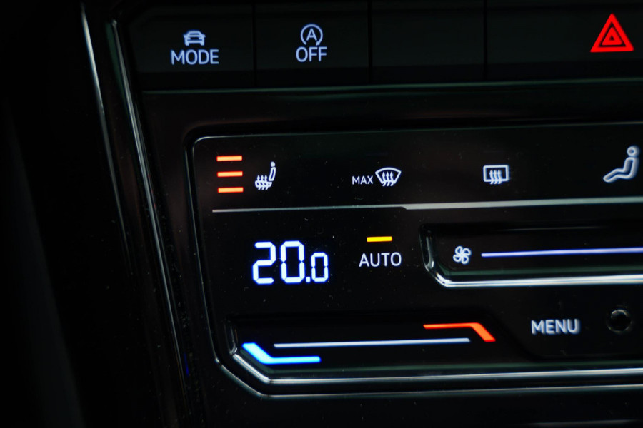 Volkswagen T-Roc 1.5 TSI R-Line Pano|Camera|Carplay|