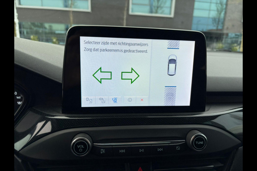 Ford FOCUS Wagon 1.0 EcoBoost ST Line 6-12 M GARANTIE