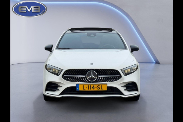 Mercedes-Benz A-Klasse 200 Business Solution 163 pk AMG styling, nieuw model, camera, sfeerverlichting, panoramadak, parelmoer wit