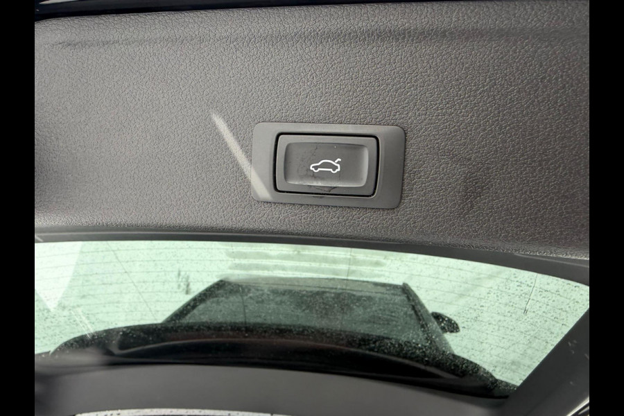 Audi A4 Avant 35 TFSI Black edition, 19 inch, 77000 km, NL auto met nationale auto pas