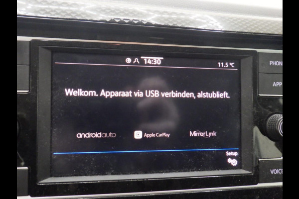 Volkswagen Polo 1.0 TSI Life Airco Caplay Navi Cruise Control Full LED PDC Voor/Achter 15" LM Velgen
