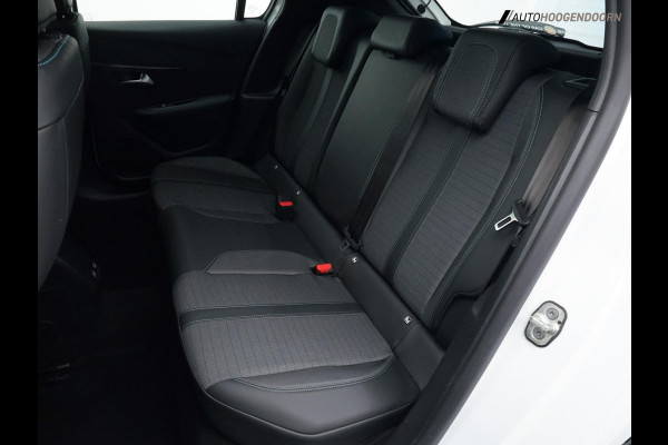 Peugeot 208 1.2 PureTech Allure Sport 100pk (APPLE CARPLAY,LED,DIGITAAL COCKPIT,CAMERA,SPORTSTOELEN,CLIMATE,CRUISE,LM-VELGEN)