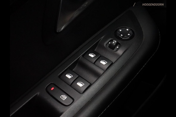 Peugeot 208 1.2 PureTech Allure Sport 100pk (APPLE CARPLAY,LED,DIGITAAL COCKPIT,CAMERA,SPORTSTOELEN,CLIMATE,CRUISE,LM-VELGEN)