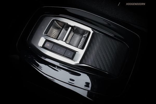 Peugeot 208 1.2 PureTech Allure Sport 100pk (APPLE CARPLAY,LED,DIGITAAL COCKPIT,CAMERA,SPORTSTOELEN,CLIMATE,CRUISE,LM-VELGEN)