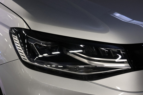 Volkswagen Caddy Cargo 2.0 TDI DSG R-Line | L+R Schuifdeur | ACC | Side Assist | Lane Assist | Virtual Cockpit | Camera | CarPlay | Stoelverwarming | LED Koplampen | Sidebars | Spoilerkit | DAB | Fabrieksgarantie | Facelift model | BPM Vrij