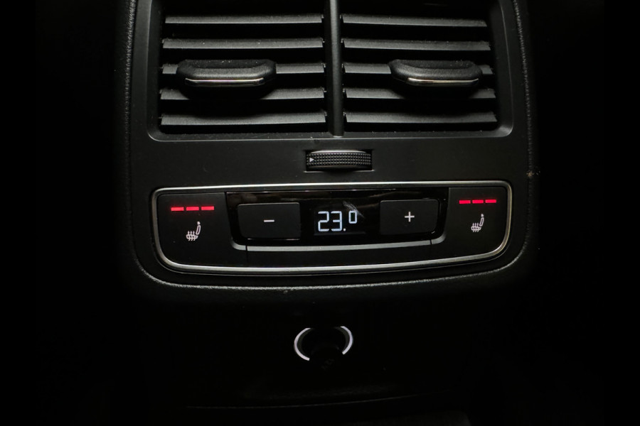 Audi RS4 Avant 2.9 TFSI quattro Ceramic|Pano|HuD|RS Seat|B&O