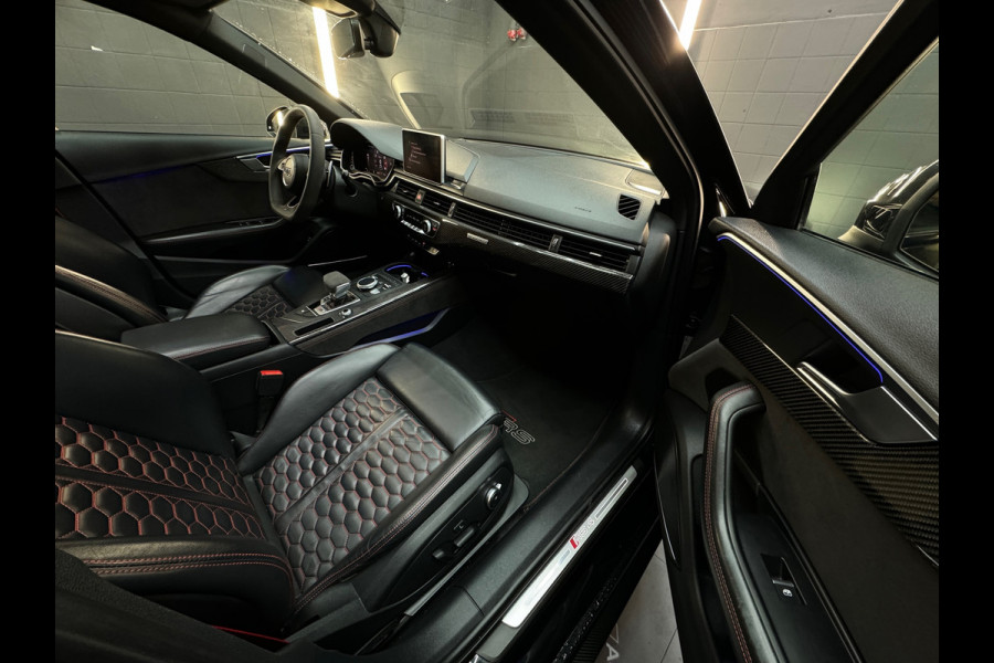 Audi RS4 Avant 2.9 TFSI quattro Ceramic|Pano|HuD|RS Seat|B&O