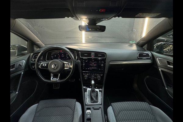 Volkswagen GOLF Variant 1.5 TSI Highline R Line Pano|Trekhaak