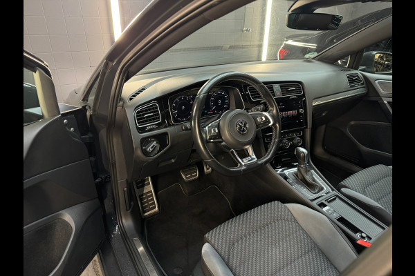 Volkswagen GOLF Variant 1.5 TSI Highline R Line Pano|Trekhaak