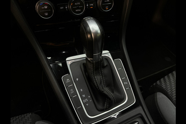Volkswagen GOLF Variant 1.5 TSI Highline R Line Pano|Trekhaak
