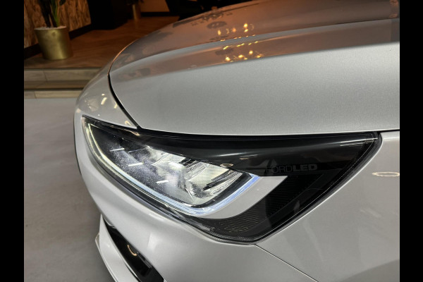 Ford Focus Wagon 1.0 EcoBoost ST Line Garantie StuurVW StoelVW Carplay Keyless Clima Led Navi Rijklaar