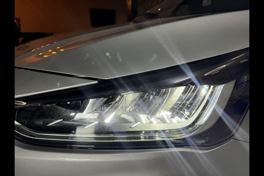 Ford Focus Wagon 1.0 EcoBoost ST Line Garantie StuurVW StoelVW Carplay Keyless Clima Led Navi Rijklaar