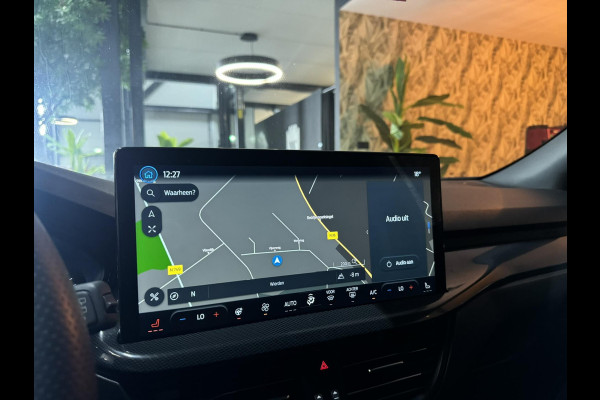 Ford Focus Wagon 1.0 EcoBoost ST Line Garantie StuurVW StoelVW Carplay Keyless Clima Led Navi Rijklaar