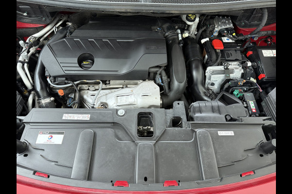 Peugeot 3008 1.6T 225pk AUT-8 GT Pack HYbrid Leer/Alcantara+Elektr.+Verwarmd Trekhaak Navi360°Camera Apple Carplay Android Ecc HiFi Premium FOCAL® Zwarte Hemel Lane Assist Dodehoekwaarschuwing 1e Eigenaar Origineel Nederlandse Auto Nieuwprijs €51.858,-