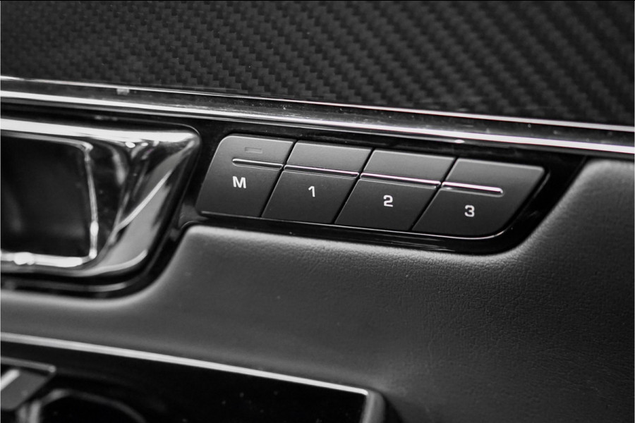 Jaguar XJ 3.0 D R-Sport Pano ACC Dealeronderhouden Ori NL 2e Eig