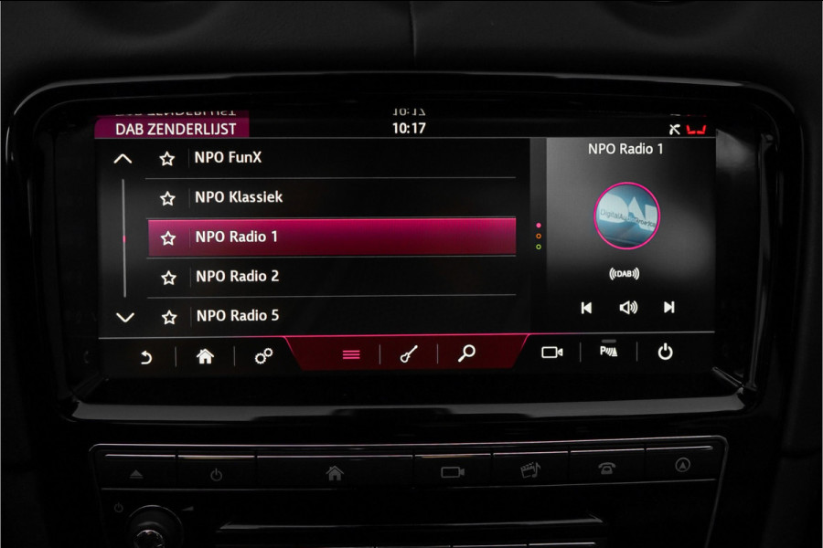 Jaguar XJ 3.0 D R-Sport Pano ACC Dealeronderhouden Ori NL 2e Eig