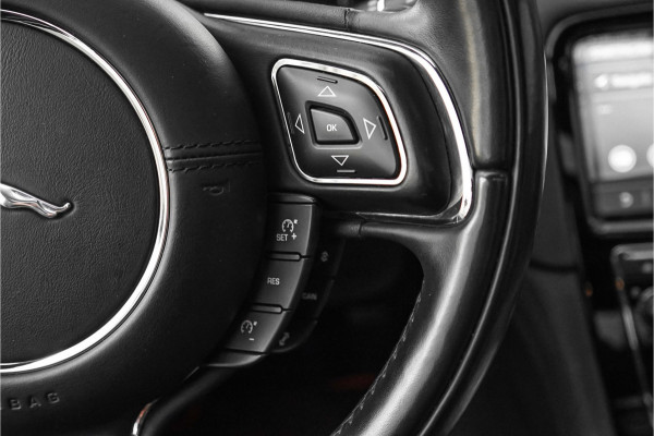 Jaguar XJ 3.0 D R-Sport Pano ACC Dealeronderhouden Ori NL 2e Eig