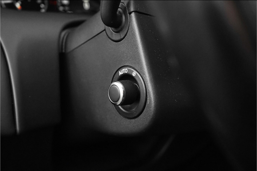 Jaguar XJ 3.0 D R-Sport Pano ACC Dealeronderhouden Ori NL 2e Eig