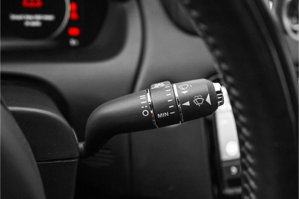 Jaguar XJ 3.0 D R-Sport Pano ACC Dealeronderhouden Ori NL 2e Eig