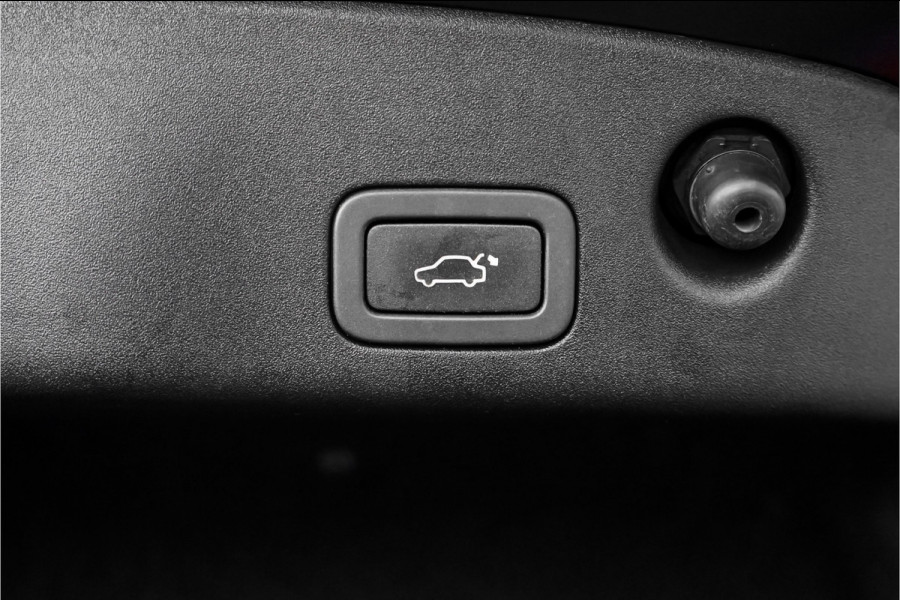 Jaguar XJ 3.0 D R-Sport Pano ACC Dealeronderhouden Ori NL 2e Eig