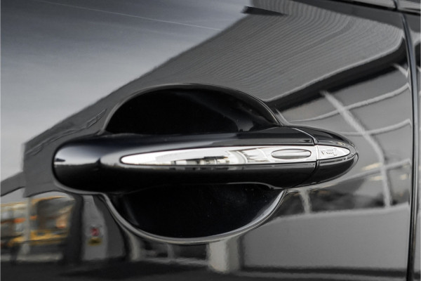 Jaguar XJ 3.0 D R-Sport Pano ACC Dealeronderhouden Ori NL 2e Eig