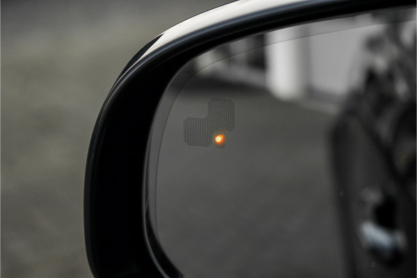 Jaguar XJ 3.0 D R-Sport Pano ACC Dealeronderhouden Ori NL 2e Eig