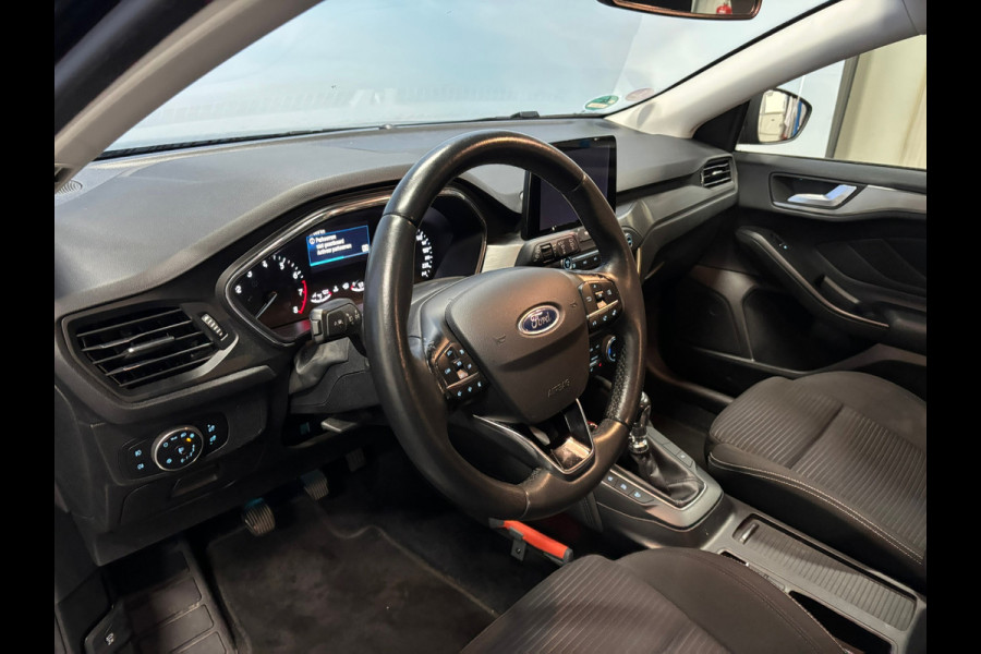 Ford FOCUS Wagon 1.5 EcoBoost Titanium Business 150 PK Navi | Clima | Cruise | PDC | Trekhaak