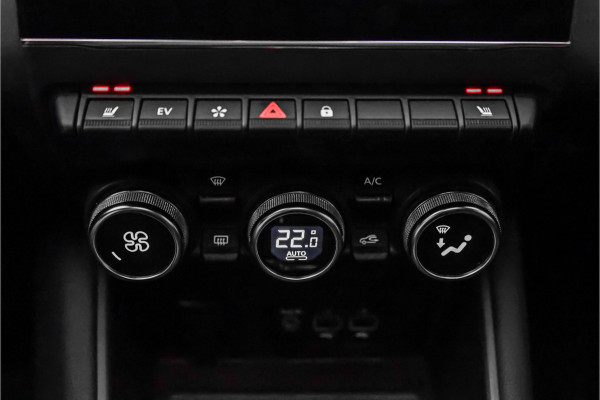 Renault Captur 1.6 E-Tech Plug-in Hybrid 160 Initiale Paris Leder Bose Trekhaak ACC Stoelverw