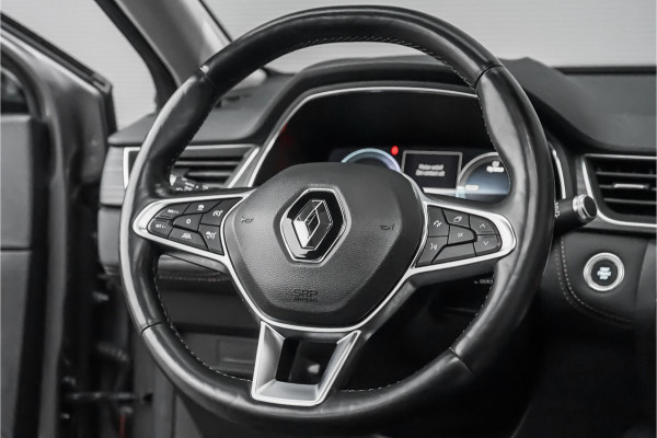 Renault Captur 1.6 E-Tech Plug-in Hybrid 160 Initiale Paris Leder Bose Trekhaak ACC Stoelverw