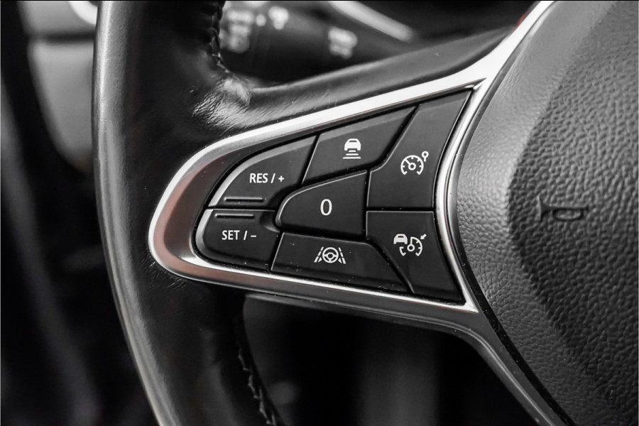 Renault Captur 1.6 E-Tech Plug-in Hybrid 160 Initiale Paris Leder Bose Trekhaak ACC Stoelverw