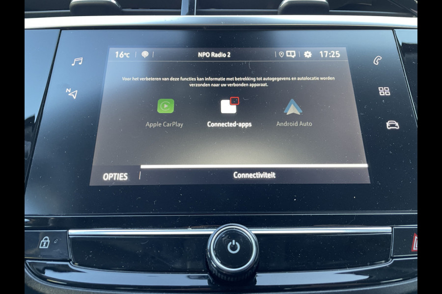 Opel Corsa 100pk Elegance (Camera - LED - Parkeersensoren V+A - Keyless - Navigatie - Dodehoekdetectie- Apple Carplay)