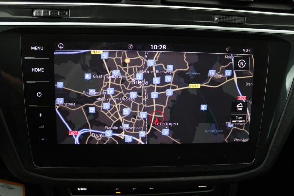 Volkswagen Tiguan 1.5 TSI Comfortline (CAMERA, DIGITALE COCKPIT, NAVIGATIE CARPLAY, CRUISE ADAPTIEF, PARKEERSENSOREN)
