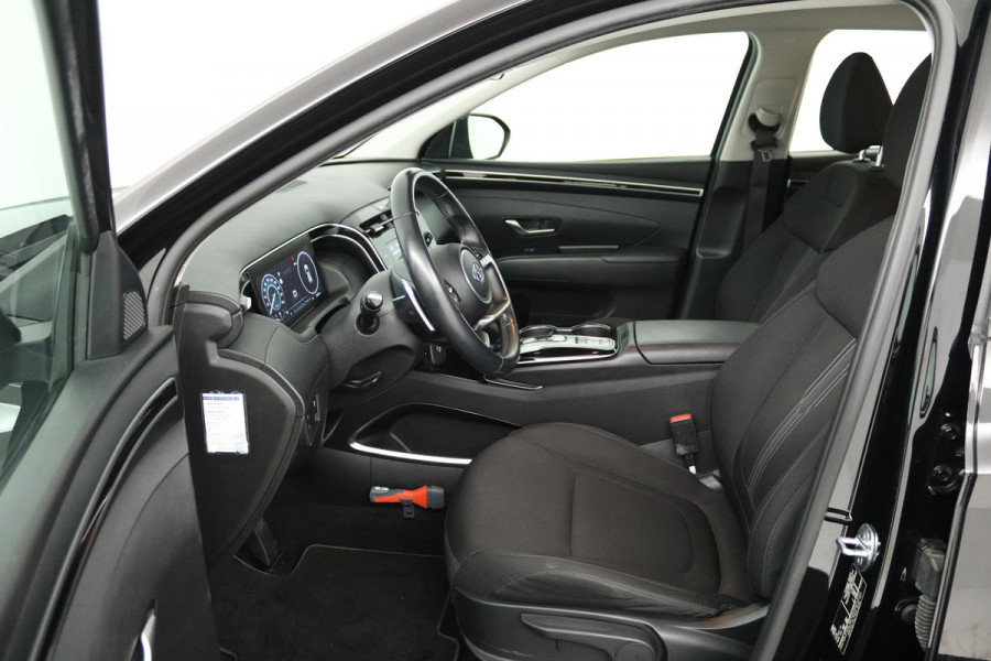 Hyundai Tucson 1.6 T-GDI HEV i-Motion (TREKHAAK, ACHTERUITRIJCAMERA, DIGITALE COCKPIT, PARKEERSENSOREN)
